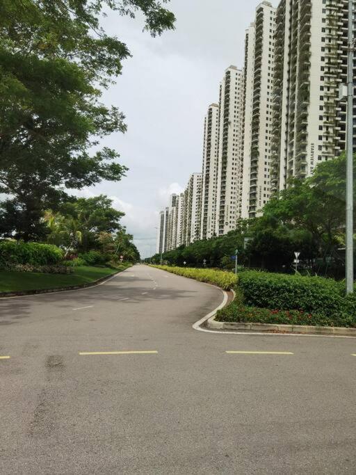 Apartment Peaceful Forestcity Ataraxia Gelang Patah
