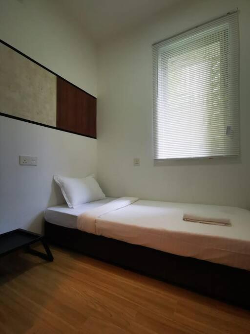 Apartment Peaceful Forestcity Ataraxia