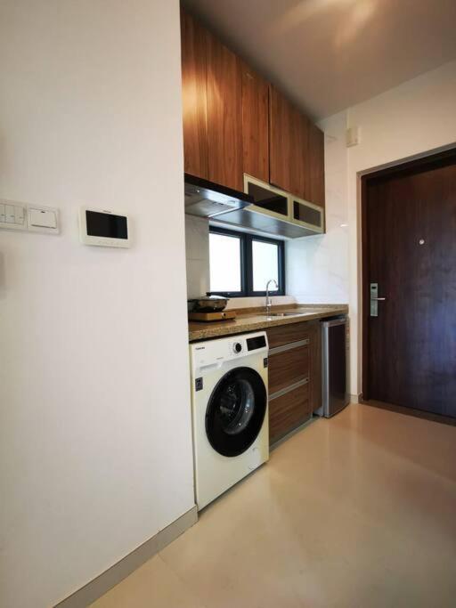 Apartment Peaceful Forestcity Ataraxia *